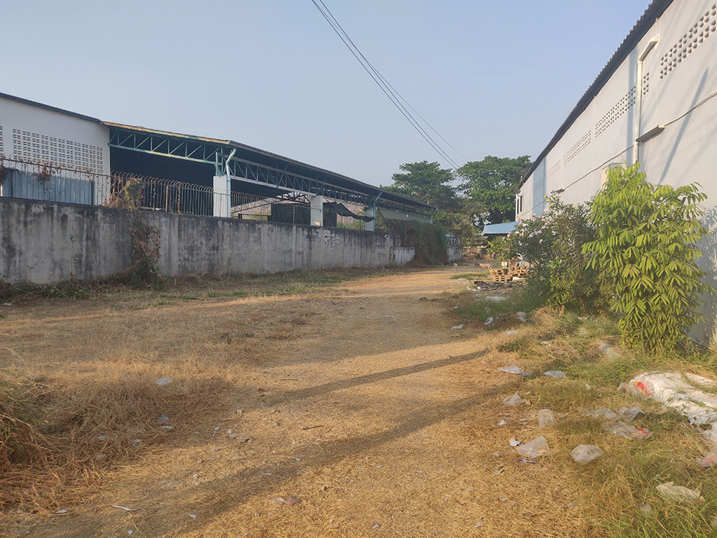 ขายที่ดินสวยติดถนนแสงชูโต ในตัวเมืองกาญจนบุรี