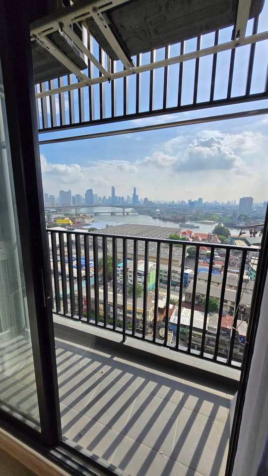 Rare River View Condo l วิวโค้งแม่น้ำ + Skyline กรุงเทพฯ l ส่วนกลางระดับ Luxury Hotel