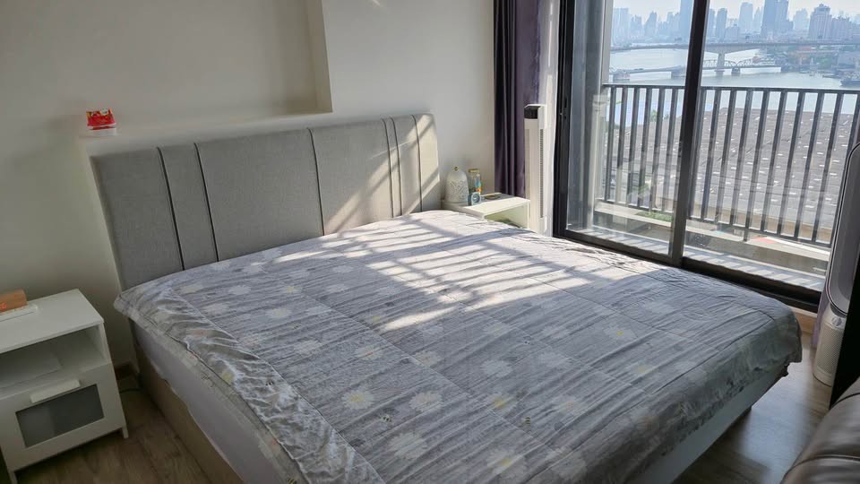 Rare River View Condo l วิวโค้งแม่น้ำ + Skyline กรุงเทพฯ l ส่วนกลางระดับ Luxury Hotel