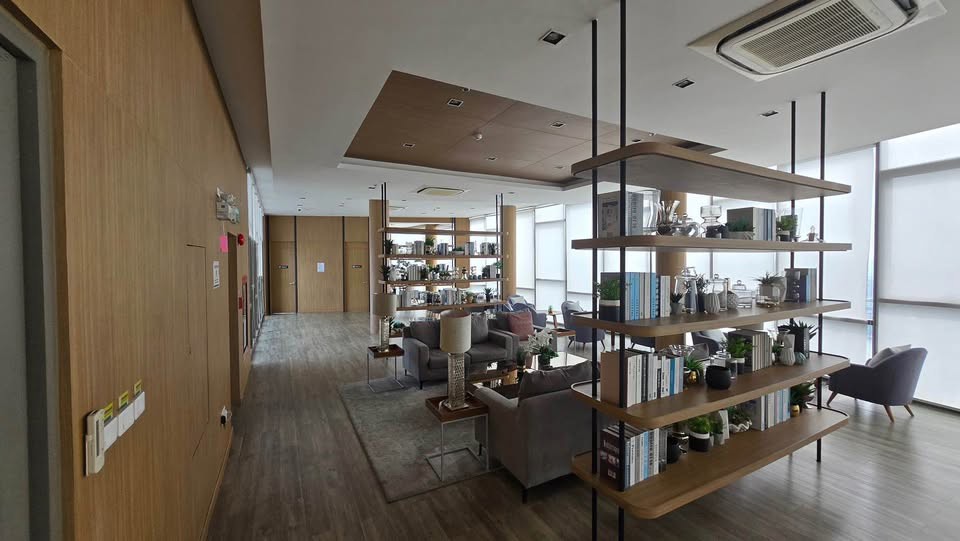 Rare River View Condo l วิวโค้งแม่น้ำ + Skyline กรุงเทพฯ l ส่วนกลางระดับ Luxury Hotel