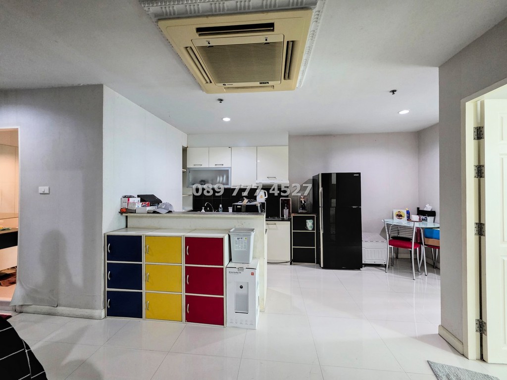 [ขาย] คอนโด สุขุมวิท ลิฟวิ่ง ทาวน์ (Sukhumvit Living Town) อโศก 2 ห้องนอน 58.90 ตร.ม. มีที่จอดรถประจ