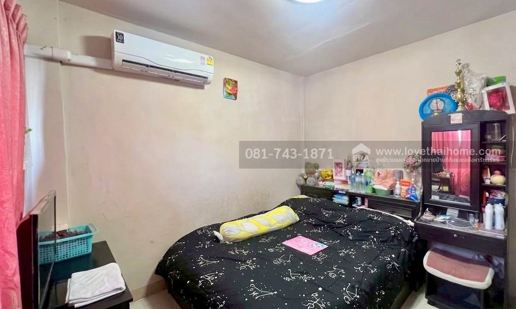 ขายด่วน! ทาวน์เฮ้าส์ 2 ชั้น เลียบคลองสอง27 หมู่บ้านวรารักษ์ พื้นที่ 20 ตรว. ขาย1.7 ต้องปรับปรุง