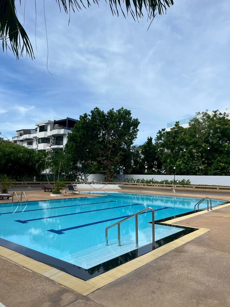 ขายคอนโดหรู แกรนด์ คอนโดเทล พัทยา (Grand Condotel) Pattaya