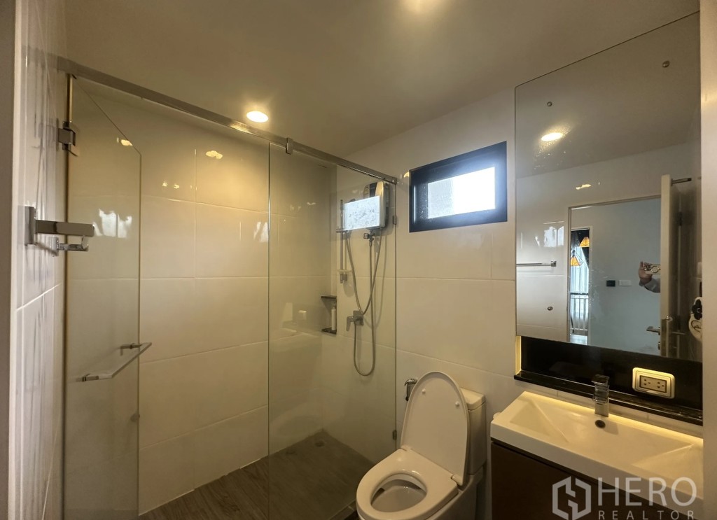 ขายบ้านเดี่ยว 3 ห้องนอน โครงการเศรษฐสิริ วงแหวน-ลำลูกกา (บึงคำพร้อย) ใกล้มอเตอร์เวย์ HRE00945