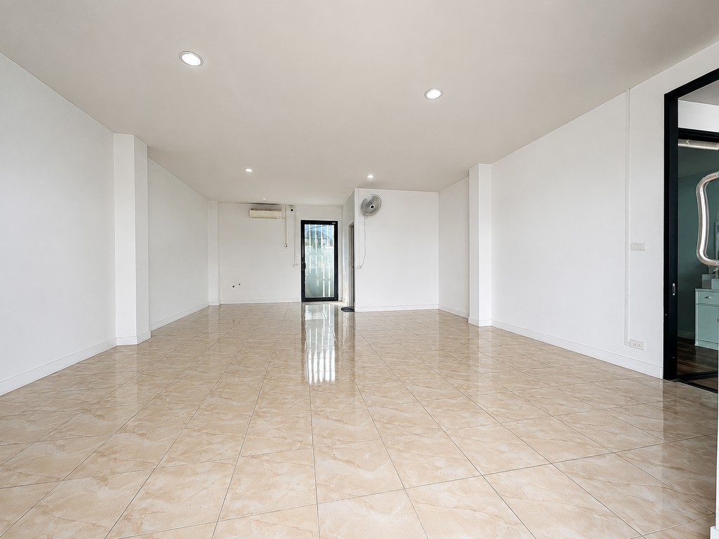 ขายบ้านเดี่ยว 7 ห้องนอน ลำลูกกา ปทุมธานี HRE01014