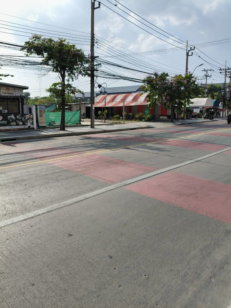ขายที่ดินเปล่าถมแล้วติดถนนนวลจันทร์ กรุงเทพมหานคร
