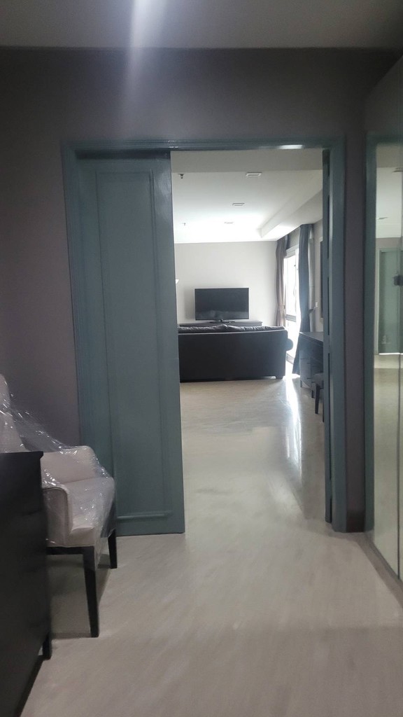 ขายและให้เช่า คอนโด Nusasiri Condo ติดสถานีรถไฟฟ้าเอกมัย, สถานีรถไฟฟ้าเอกมัย