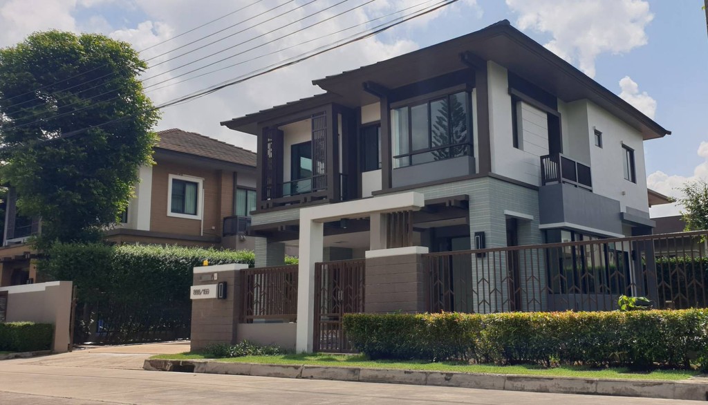 ขายบ้านเศรษฐสิริวัชรพล  ออเงิน เขตสายไหม