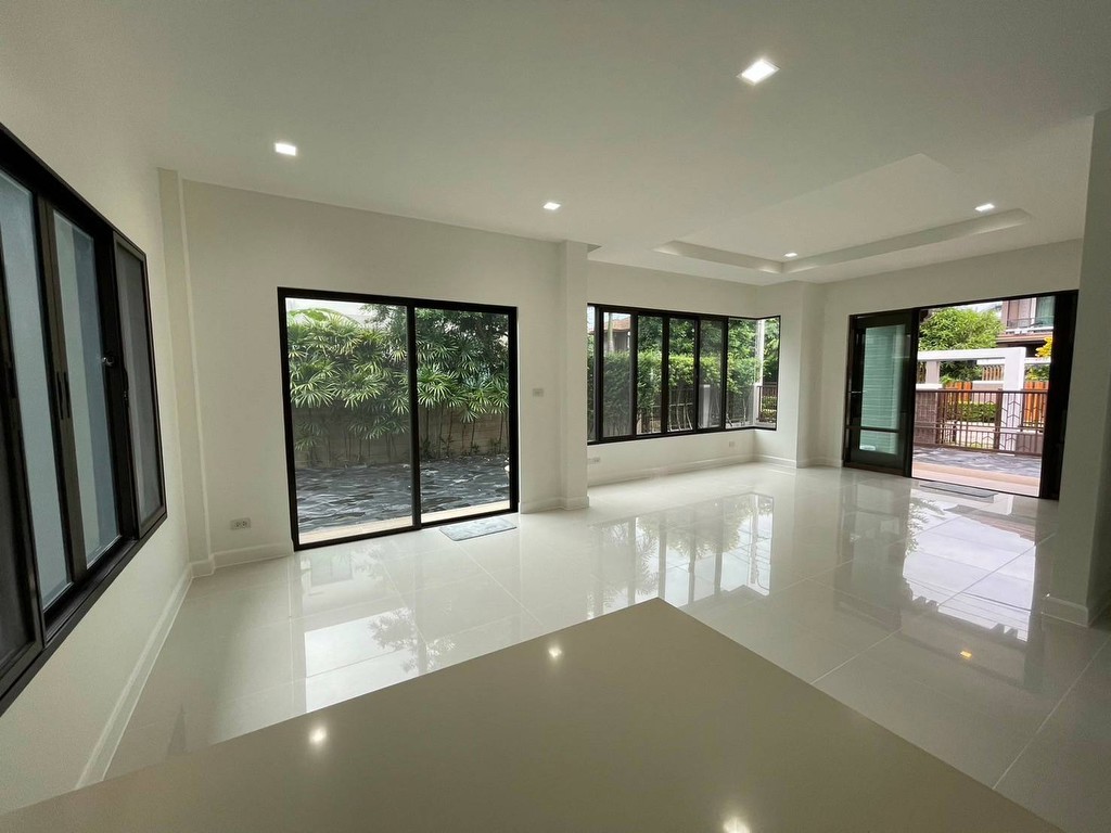 ขายบ้านเศรษฐสิริวัชรพล  ออเงิน เขตสายไหม