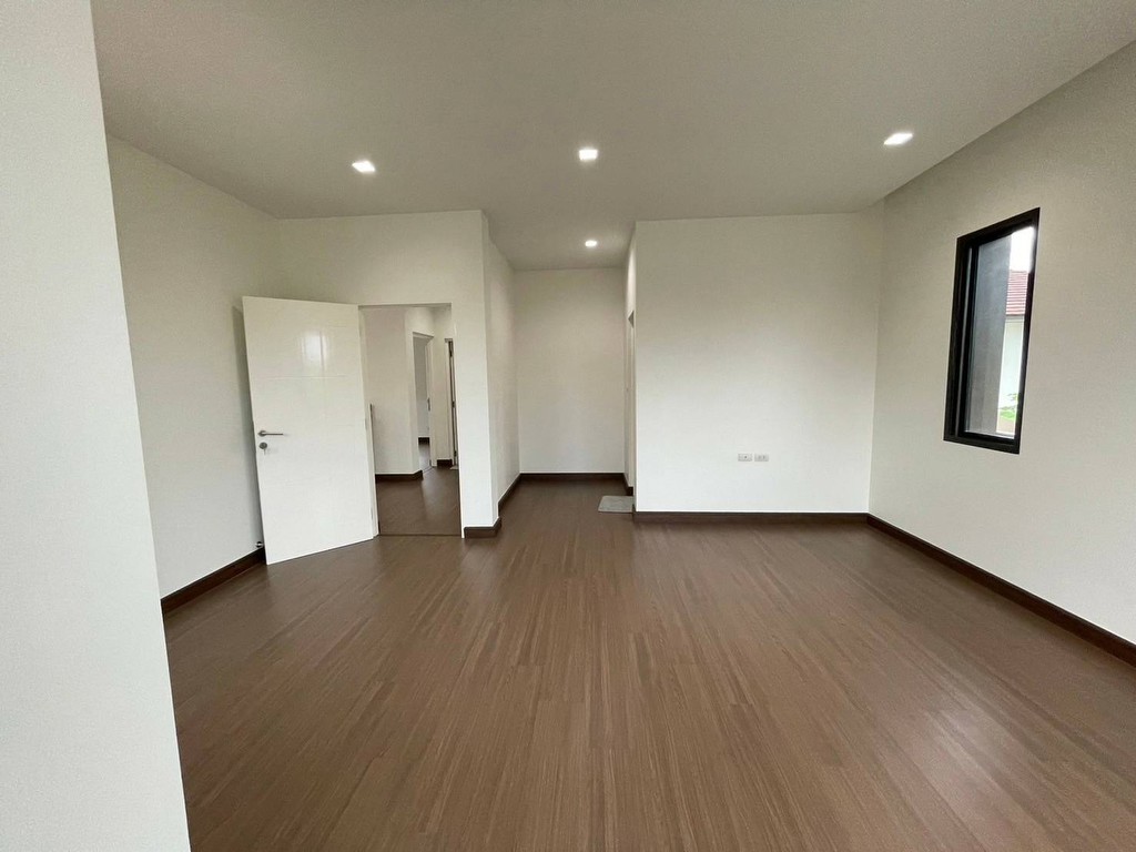 ขายบ้านเศรษฐสิริวัชรพล  ออเงิน เขตสายไหม