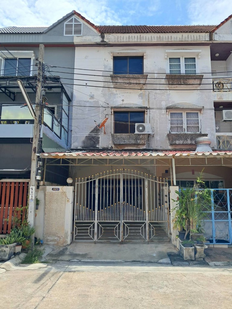 ให้เช่าทาวน์เฮ้าส์ 3 ชั้น 4น. 3น้ำ ม.รัชดาสวนธน ทุ่งครุ กรุงเทพ