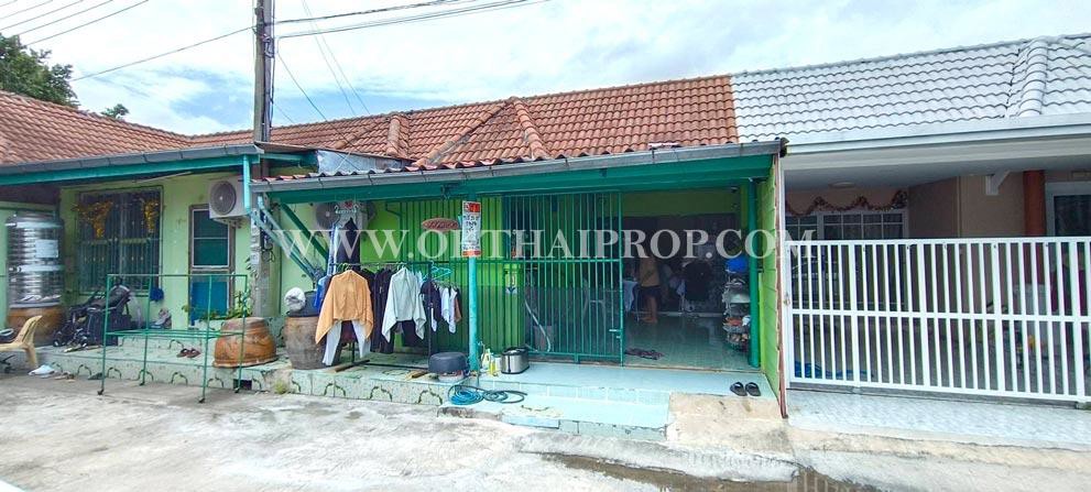 ทาวน์เฮ้าส์ หมู่บ้านบัวทอง4 ถนนบ้านกล้วย-ไทรน้อย บางบัวทอง