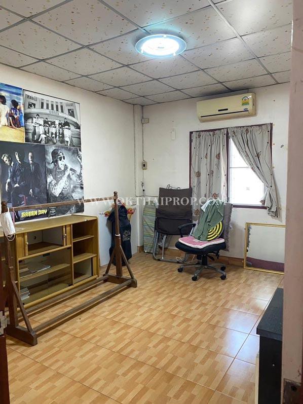 ทาวน์เฮ้าส์ หมู่บ้านเฟื่องฟ้านคร5 ลาดหลุมแก้ว ปทุมธานี