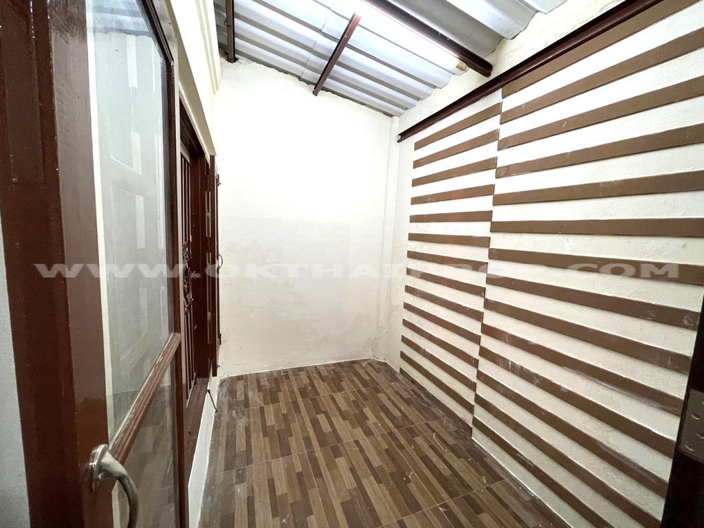 ทาวน์เฮ้าส์ หมู่บ้านพฤกษา14บี ถ.วัดลาดปลาดุก บางบัวทอง
