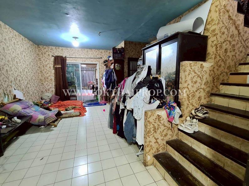 ทาวน์เฮ้าส์ หมู่บ้านพฤกษา3 ติดถนนใหญ่ บางบัวทอง นนทบุรี