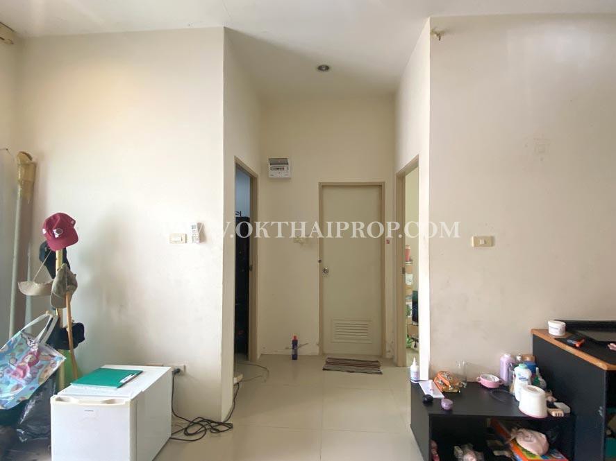 ทาวน์เฮ้าส์ หมู่บ้านกรีนการ์เด้นโฮม คลอง11 ธัญบุรี ปทุมธานี