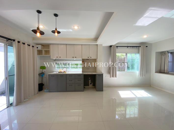 ทาวน์โฮม หมู่บ้านอินดี้ บางใหญ่ 2 (Indy Bangyai 2) นนทบุรี