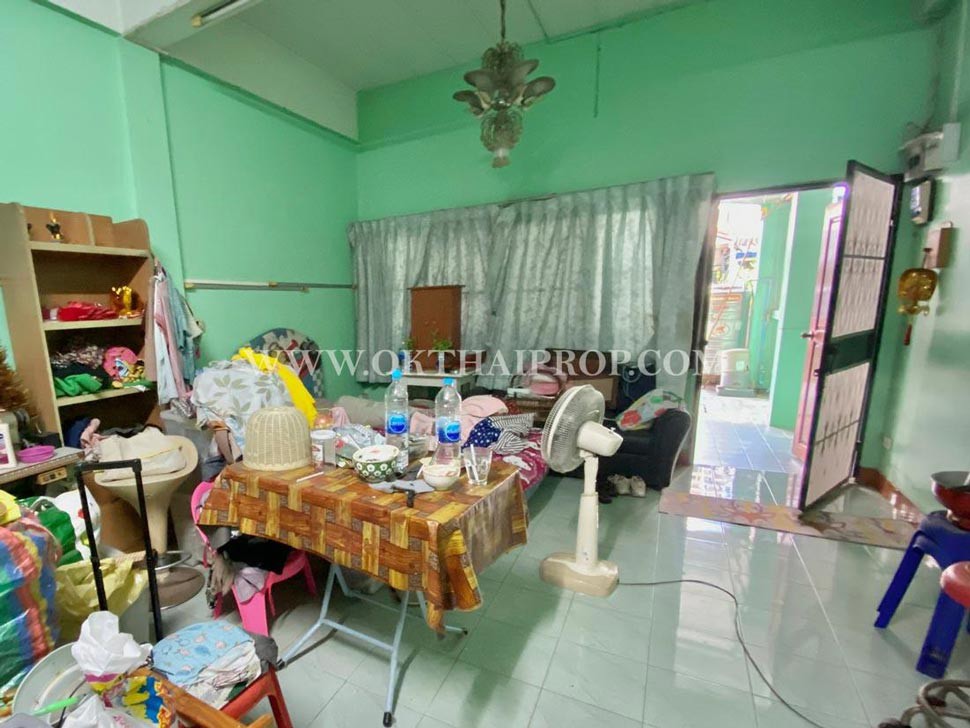ทาวน์เฮ้าส์ หมู่บ้านเจริญสุข2 (เวฬุวนาราม) ถนนสรงประภา เขตดอนเมือง