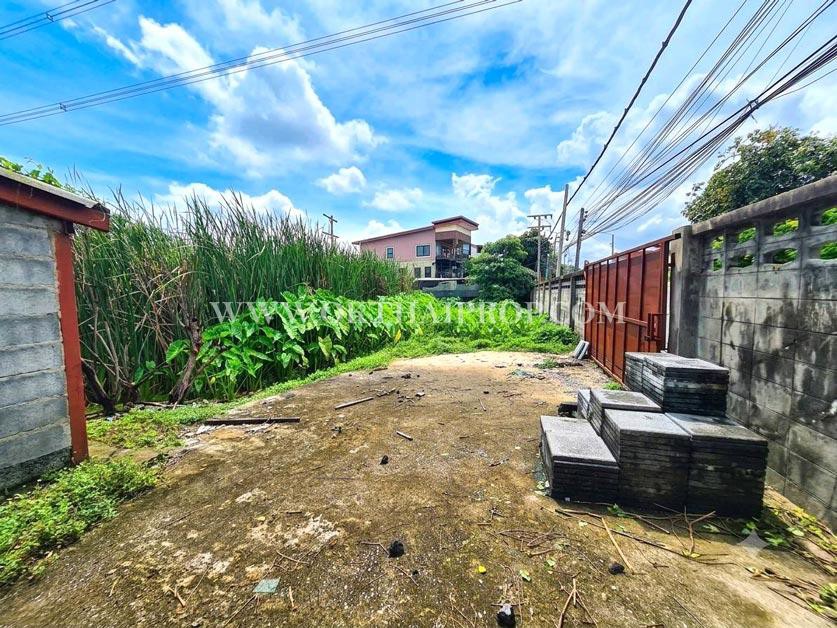 ที่ดินพร้อมสิ่งปลูกสร้างประชาชื่น ใกล้ทางด่วนและรถไฟฟ้า ถนนประชาชื่น (วงศ์สว่าง)