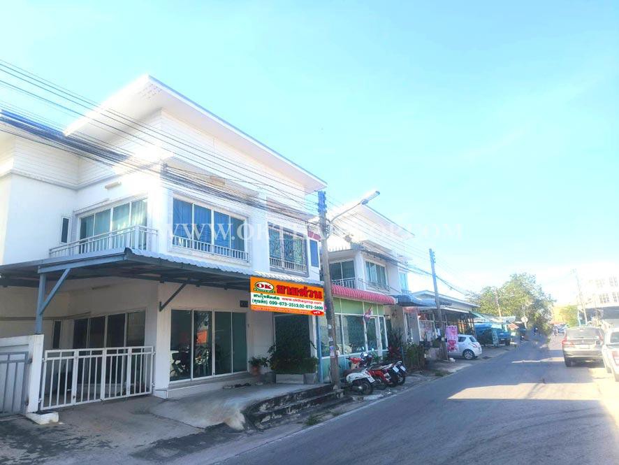 บ้านแฝด สร้างเอง ต.สามพราน อ.สามพราน จ.นครปฐม
