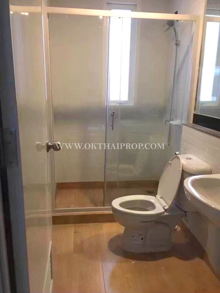 ทาวน์โฮม Casa Waterside Rama 5 (คาซ่า วอเตอร์ไซต์ พระราม 5) ติดถนนใหญ่นครอินทร์