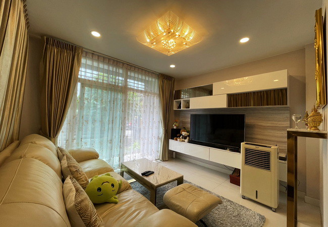 ขายบ้านเดี่ยว หมู่บ้านเดอะซิตี้ ปิ่นเกล้า-สาย 4 เนื้อที่ 109 ตร.ว. 2 ชั้น 4 นอน 4 น้ำ