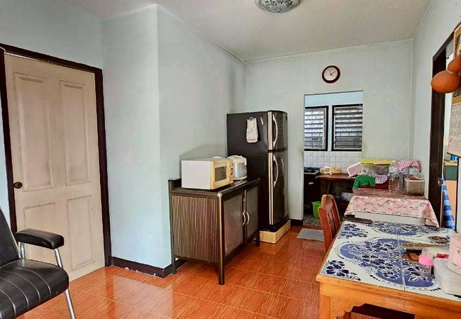 ขายบ้านเดี่ยว หมู่บ้านเคหะธานี 4 ซอยมิสทีน เนื้อที่ 48 ตร.ว. 1 ชั้น 3 นอน 2 น้ำ