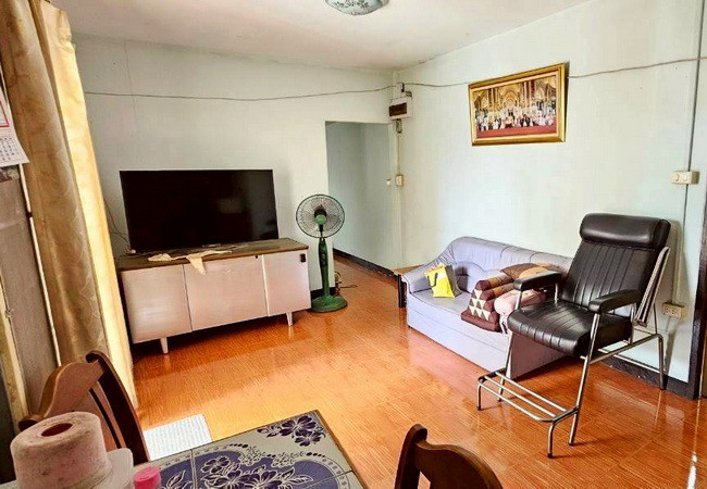 ขายบ้านเดี่ยว หมู่บ้านเคหะธานี 4 ซอยมิสทีน เนื้อที่ 48 ตร.ว. 1 ชั้น 3 นอน 2 น้ำ