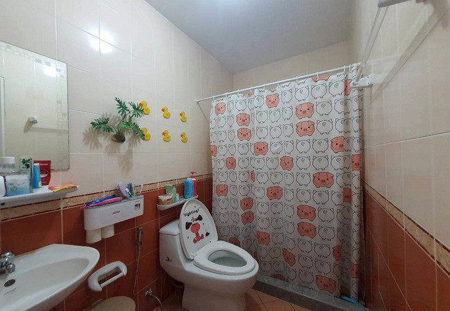 ขายทาวน์เฮ้าส์ หมู่บ้านซื่อตรง สายไหม เนื้อที่ 20.6 ตร.ว. 2 ชั้น 3 นอน 2 น้ำ