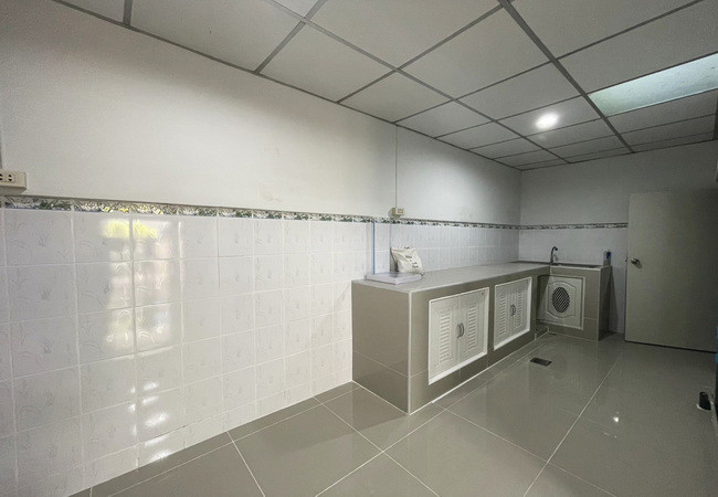 ขายทาวน์เฮ้าส์ หมู่บ้านพฤกษา 14 เอ ซอยวัดลาดปลาดุก เนื้อที่ 18 ตร.ว. 2 ชั้น 3 นอน 2 น้ำ