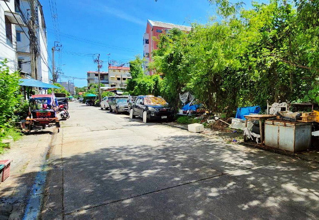 ขายที่ดิน ซอยพิบูลสงคราม 21 อำเภอเมือง นนทบุรี เนื้อที่ 774.2 ตร.ว. ถมแล้ว