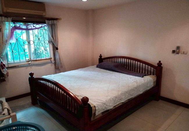 ขายบ้านเดี่ยว หมู่บ้านนลิน เรสซิเดนซ์ หทัยราษฎร์ เนื้อที่ 76 ตร.ว. 2 ชั้น 4 นอน 3 น้ำ