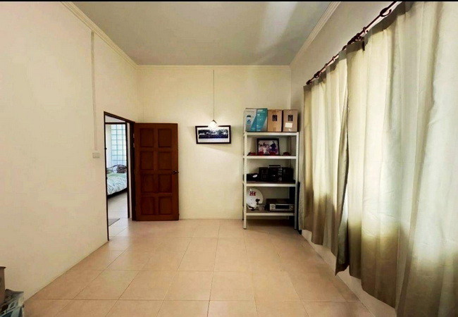 ขายบ้านเดี่ยว ซอยเลียบคลองโยง อำเภอพุทธมณฑล นครปฐม เนื้อที่ 206 ตร.ว. 2 ชั้น 2 นอน 2 น้ำ