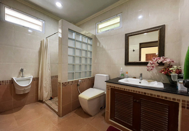 ขายบ้านเดี่ยว ซอยเลียบคลองโยง อำเภอพุทธมณฑล นครปฐม เนื้อที่ 206 ตร.ว. 2 ชั้น 2 นอน 2 น้ำ