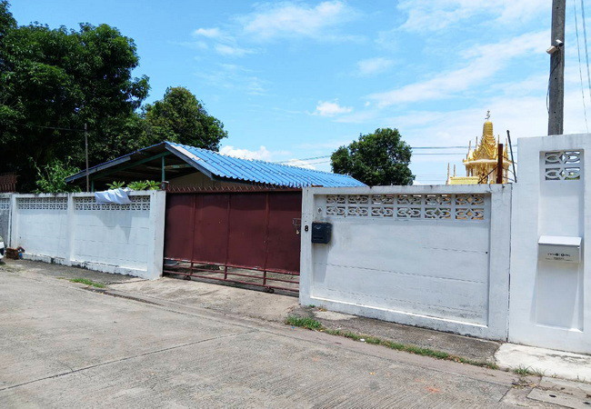 ขายที่ดิน 136 ตร.ว. พร้อมสิ่งปลูกสร้าง ซอยรามอินทรา 58 คันนายาว กรุงเทพมหานคร