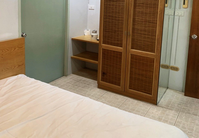 ให้เช่าบ้านเดี่ยว ซอยลาดพร้าว 101 แยก 13 บางกะปิ กรุงเทพ เนื้อที่ 41 ตร.ว. 4 ชั้น 6 นอน 4 น้ำ