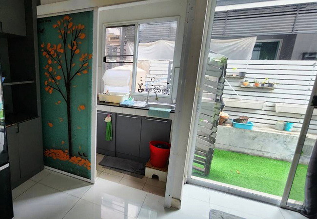 ขายทาวน์เฮ้าส์ หมู่บ้านกลางเมือง พิบูลสงคราม เนื้อที่ 28.3 ตร.ว. 3 ชั้น 3 นอน 3 น้ำ