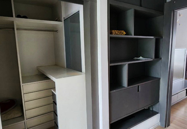 ขายทาวน์เฮ้าส์ หมู่บ้านกลางเมือง พิบูลสงคราม เนื้อที่ 28.3 ตร.ว. 3 ชั้น 3 นอน 3 น้ำ