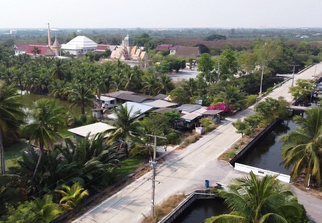 ขายที่ดิน 20 ไร่ ถนนบ้านแพ้ว ตำบลหลักสาม อำเภอบ้านแพ้ว สมุทรสาคร