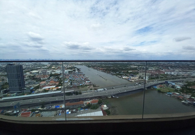 ขายคอนโด เดอะ โพลิแทน รีฟ ซอยนนทบุรี 15 เนื้อที่ 30.08 ตร.ม. 1 นอน 1 น้ำ