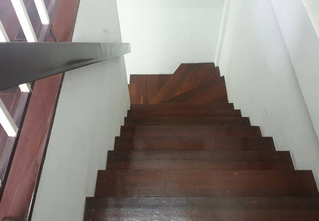ขายทาวน์เฮ้าส์ หมู่บ้านธารทองนิเวศน์ ติดถนนพหลโยธิน เนื้อที่ 19 ตร.ว. 2 ชั้น 3 นอน 2 น้ำ