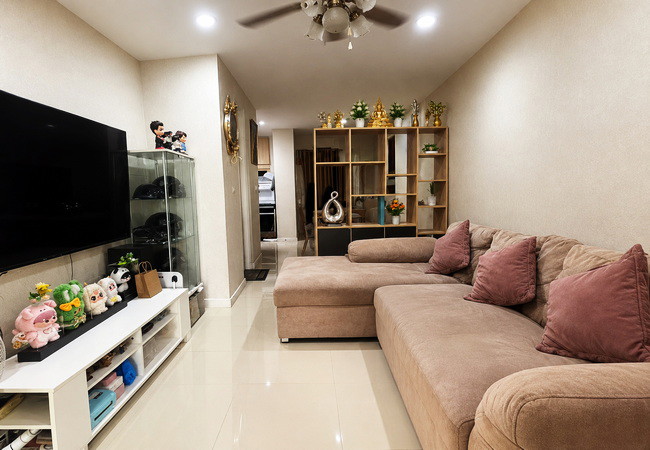 ขายทาวน์เฮ้าส์ หมู่บ้านซิกเนเจอร์ เพชรเกษม 69 เนื้อที่ 17 ตร.ว. 3 ชั้น 3 นอน 3 น้ำ หลังริม
