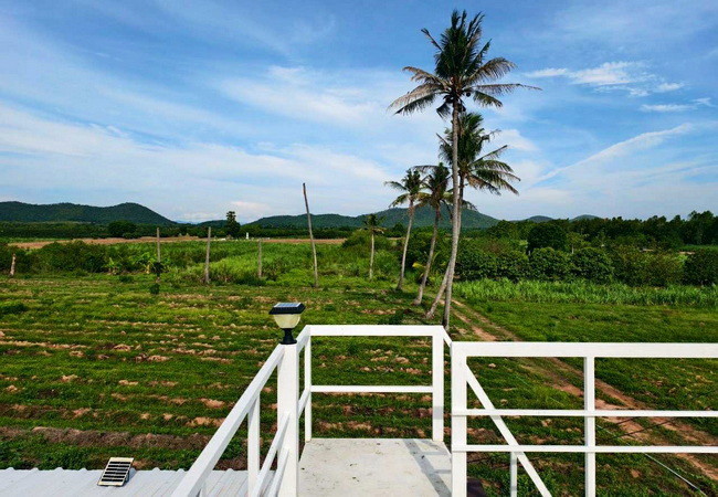 ขายที่ดิน 2 ไร่ พร้อมบ้านพักตากอากาศ ตำบลหนองตากยา อำเภอท่าม่วง กาญจนบุรี