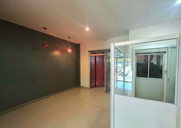 🏡 ขาย Home Office หลังมุม บ้านกลางเมือง เดอะรอยัล โมนาโค ศรีนครินทร์–พัฒนาการ | เจ้าของขายเอง