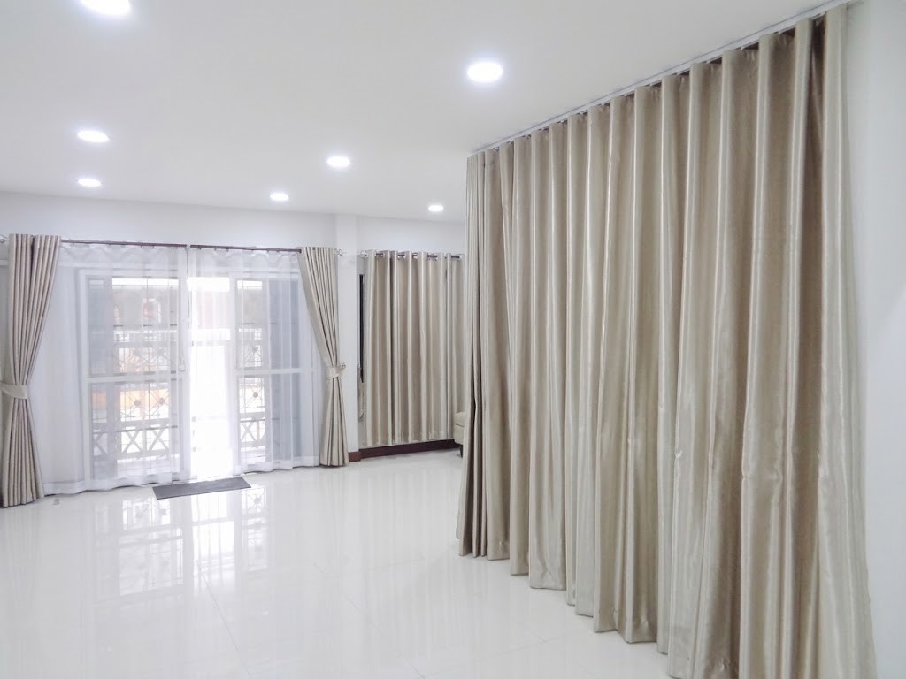 🏡 ขาย ทาวน์เฮ้าส์รีโนเวทใหม่ สวยหรู ไม่มีเสาไฟฟ้าหน้าบ้าน ใกล้ซาฟารีเวิลด์