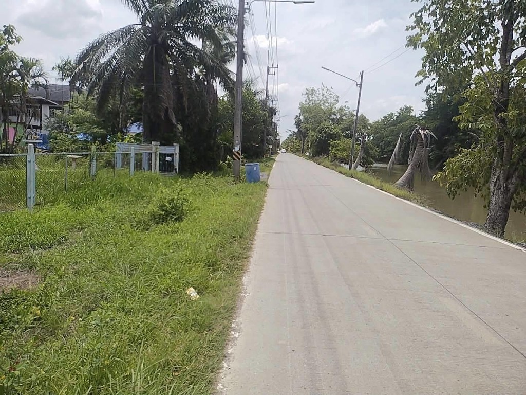 ขายถูกมาก!! ที่ดินพร้อมบ้าน 4-3-34 ไร่ ติดถนน คลอง 5 คลองหลวง ปทุมธานี ใกล้พิพิธภัณฑ์วิทยาศาสตร์แห่ง