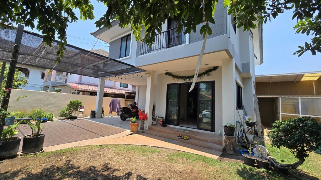 ขายถูกมาก!! บ้านเดี่ยว 2 ชั้น 96 ตร.ว. ทำเลทอง ดอนเมือง ซ.เทิดราชัน 23 ใกล้รถไฟฟ้า ห้าง สนามบินดอนเม