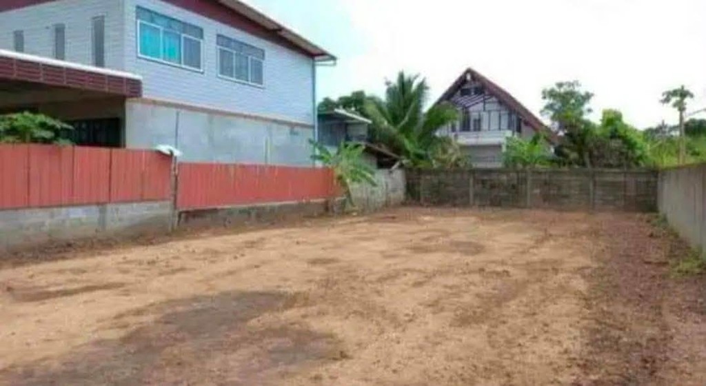 ขายถูกมาก!! ที่ดิน 90 ตรว. ทำเลทอง ในตัวเมืองชุมแพ ขอนแก่น ใกล้รร.ชุมแพศึกษา 500 ม. ถนนคนเดิน โลตัสฯ