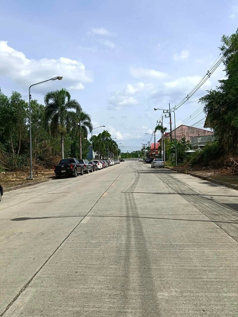 ขายถูกมาก!! ที่ดิน 45 ตร.ว. 2 แปลงติดกัน ติดถนน ทำเลทอง ต.คลองแห อ.หาดใหญ่ จ.สงขลา ใกล้ตลาดน้ำ บิ๊กซ