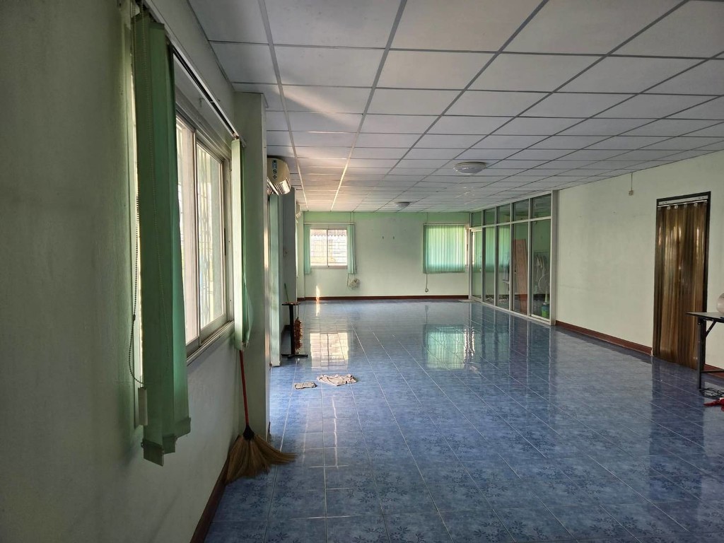 ขายถูกมาก!! โรงงาน โกดัง โฮมออฟฟิศ 260 ตร.ว. ทำเลทอง ในโครงการแฟคตอรี่แลนด์ 1 พุทธมณฑลสาย 5
